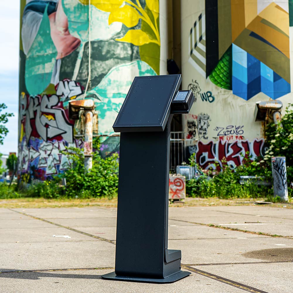 Kiosk Pro Outdoor side